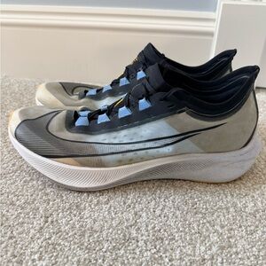 Nike Air Zoom Fly 3 Running Shoes men’s size 13